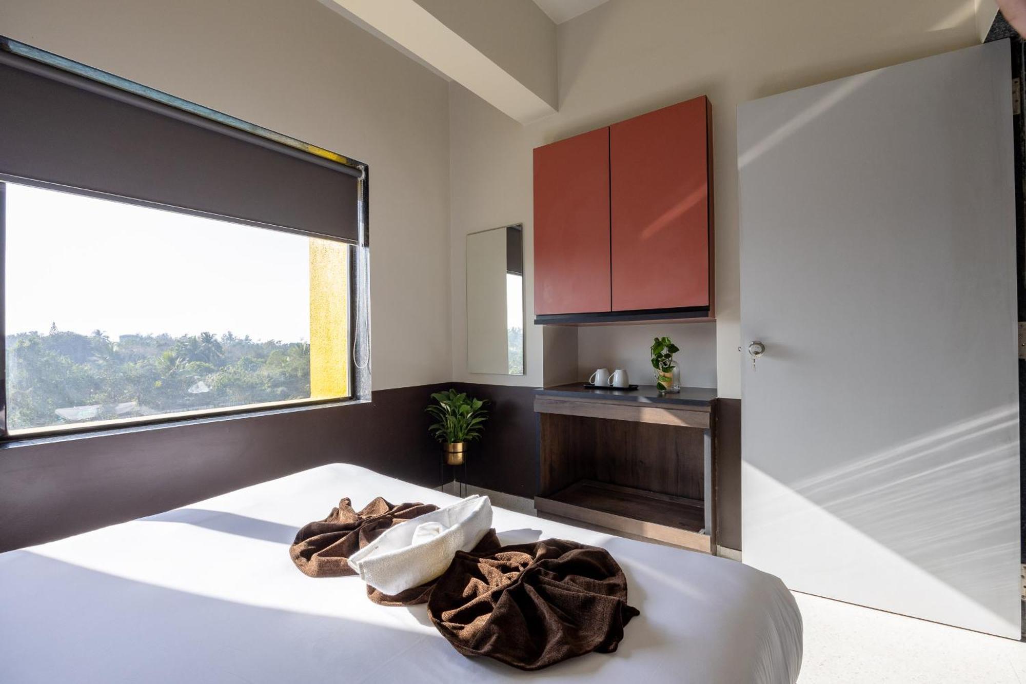 Saavi Suites Daman Dış mekan fotoğraf