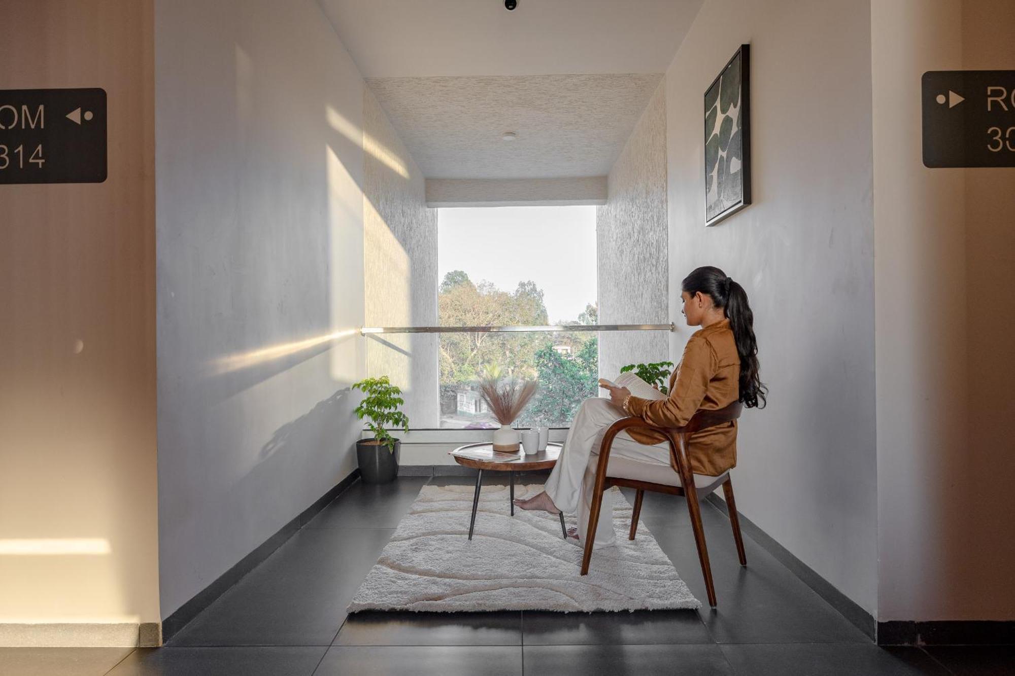 Saavi Suites Daman Dış mekan fotoğraf