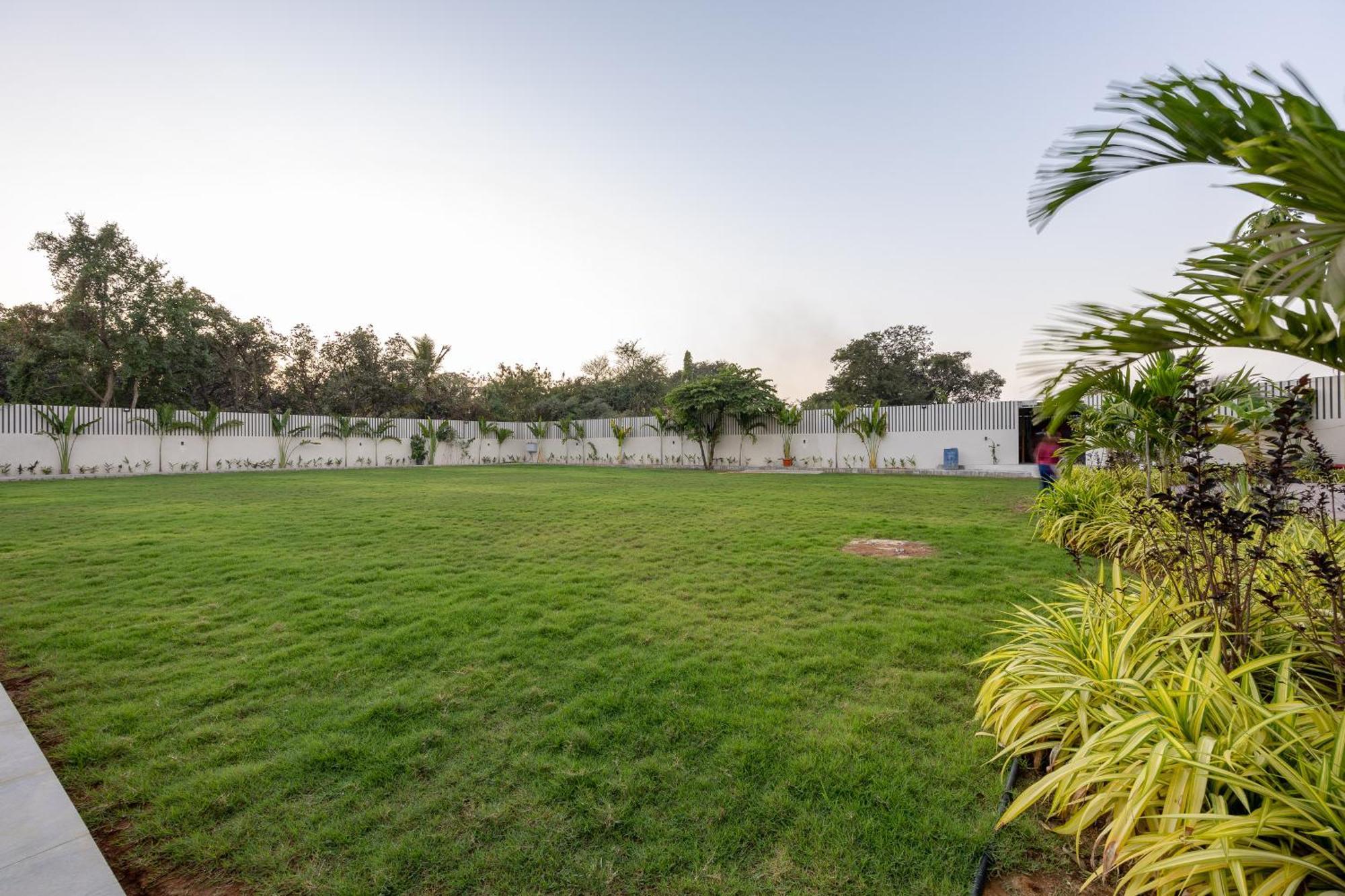 Saavi Suites Daman Dış mekan fotoğraf